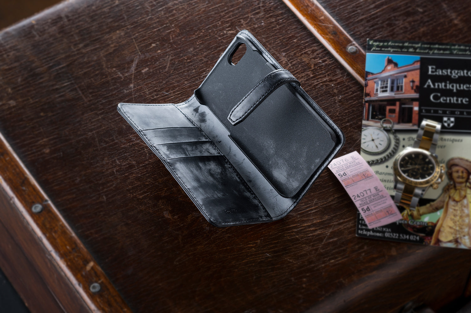 ［ラファエロ］Raffaello 表裏フルブライドルレザー 手帳型 iphoneケース スタンド式 ベルト 本革 カード収納 ロイヤルブラック